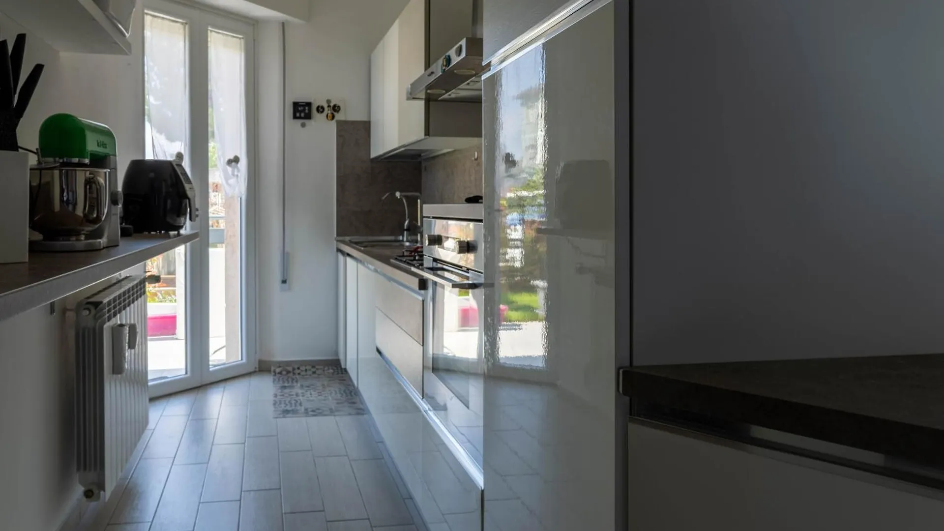 Estate Apartment Desenzano del Garda 0*,
